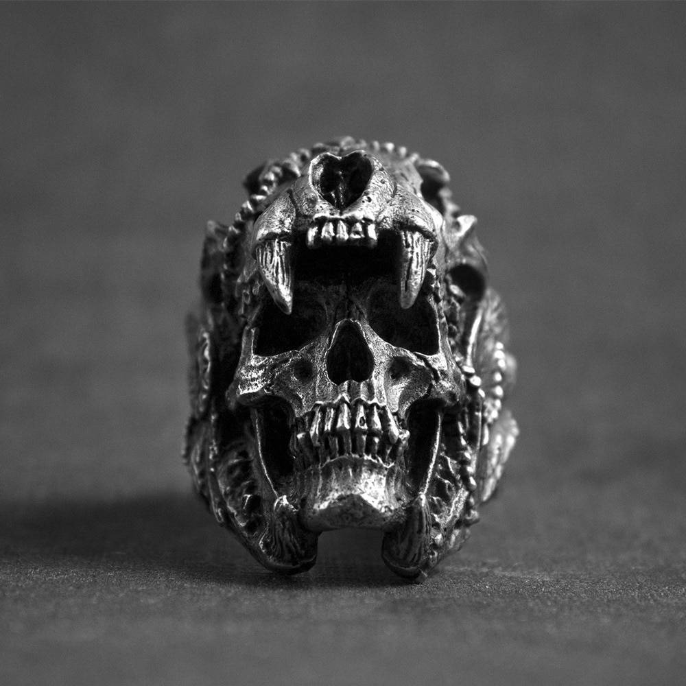 Men's Skull Shaped Ring